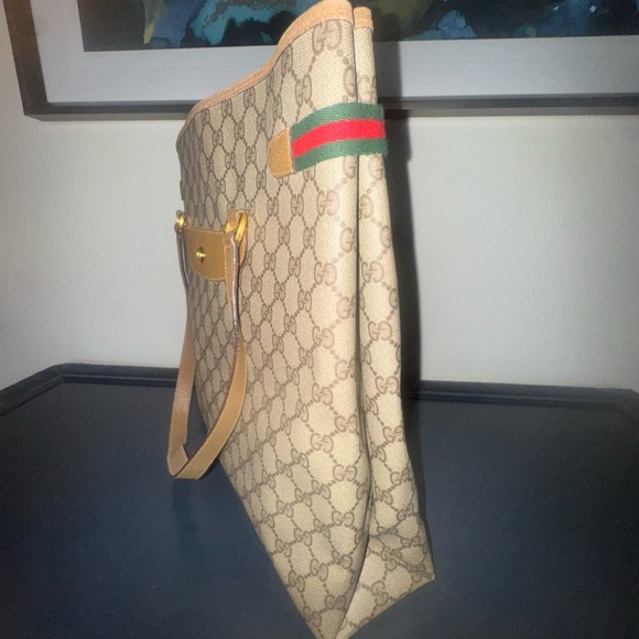 Gucci Signature Tote with Tan Straps - Picture 3 of 9